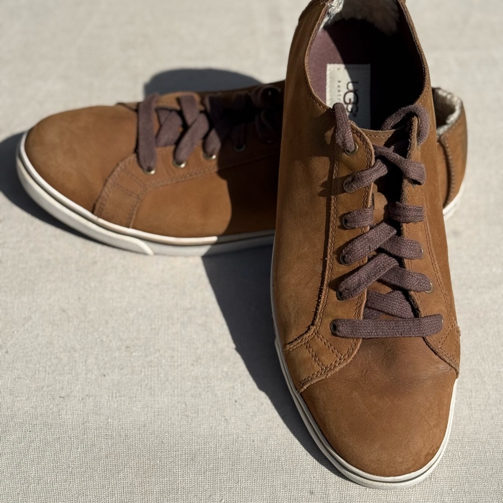 UGG Men's Brown Casual Sneakers